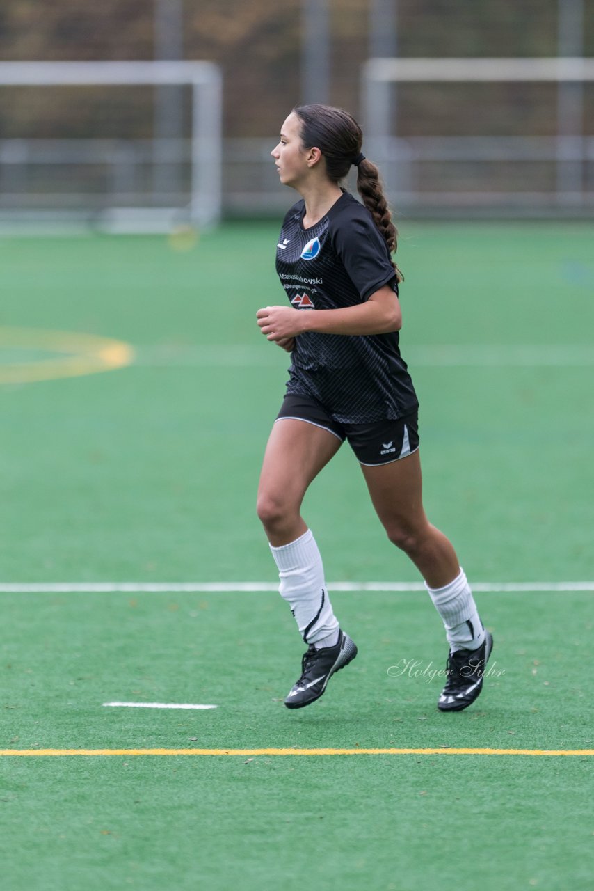 Bild 410 - wCJ VfL Pinneberg - Eimsbuettler TV : Ergebnis: 0:3